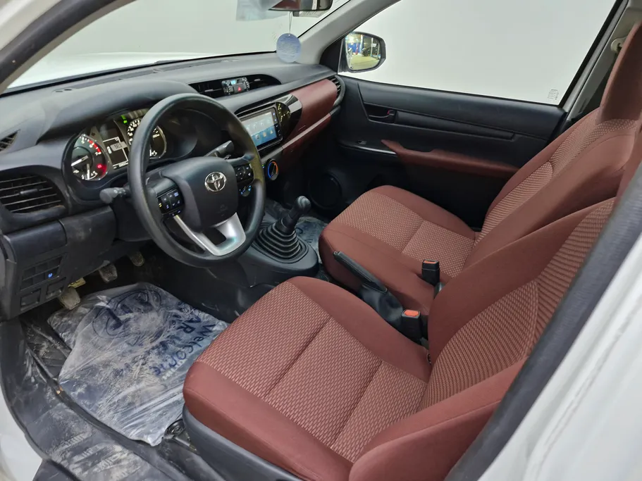 2024 Toyota Hilux GLX 