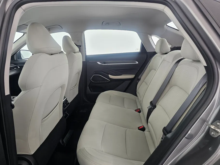 2023 Geely Emgrand GS 