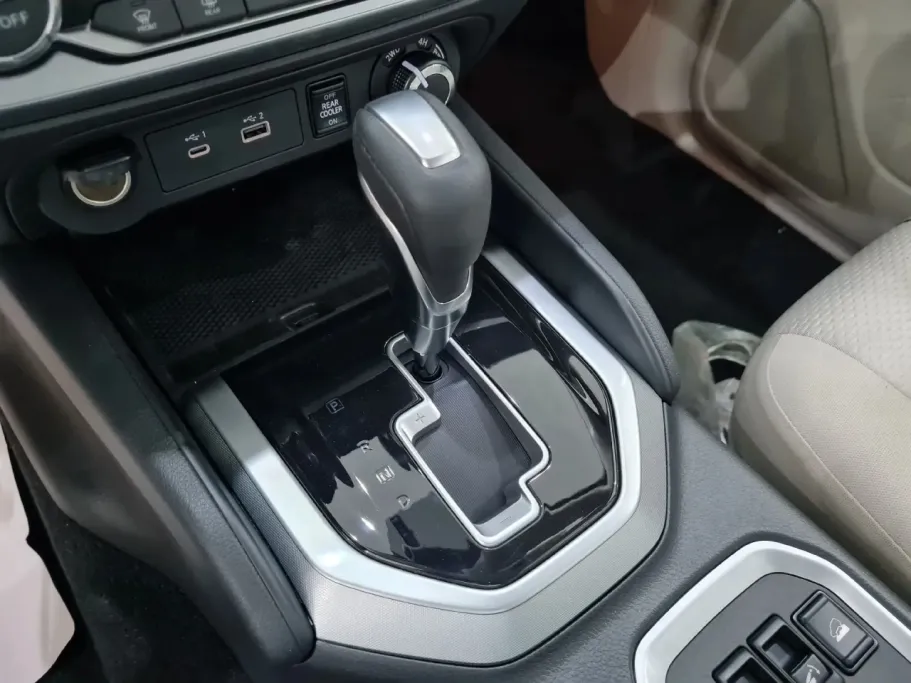 2024 Nissan Xterra Titanium 