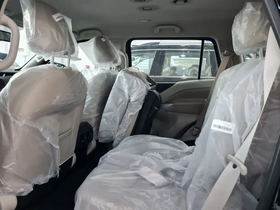 2024 Nissan Xterra Titanium 