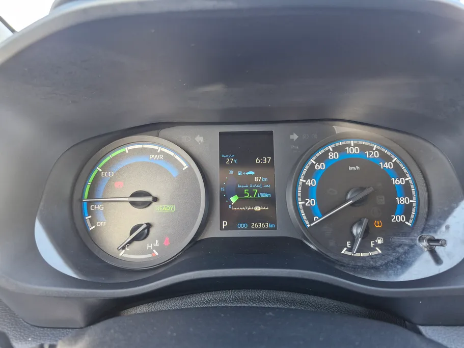 تويوتا اينوفا GL HEV 2024 