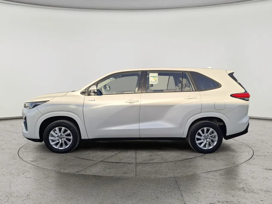 2024 Toyota Innova GL HEV 