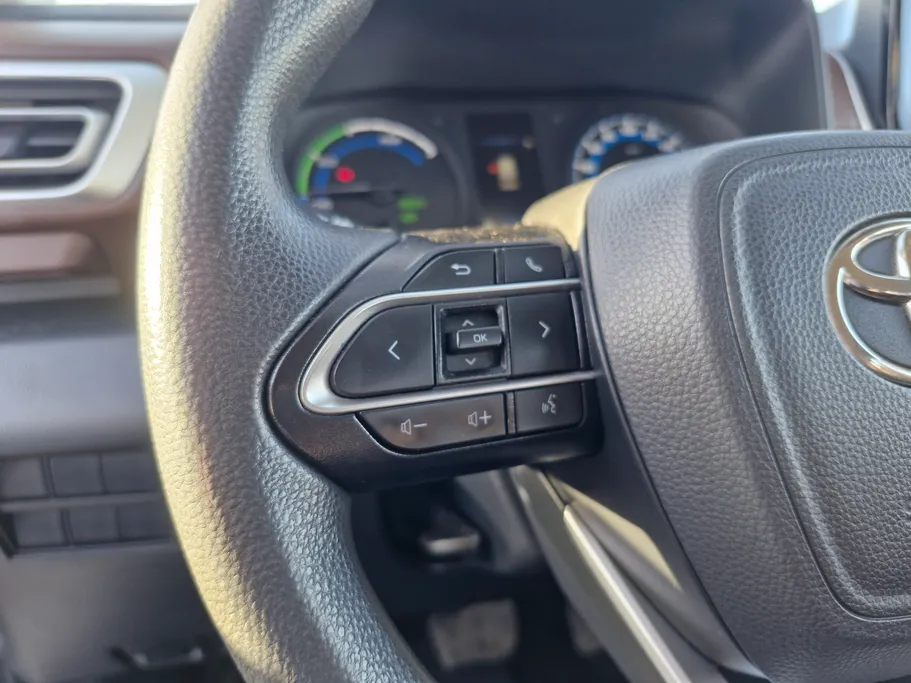 2024 Toyota Innova GL HEV 