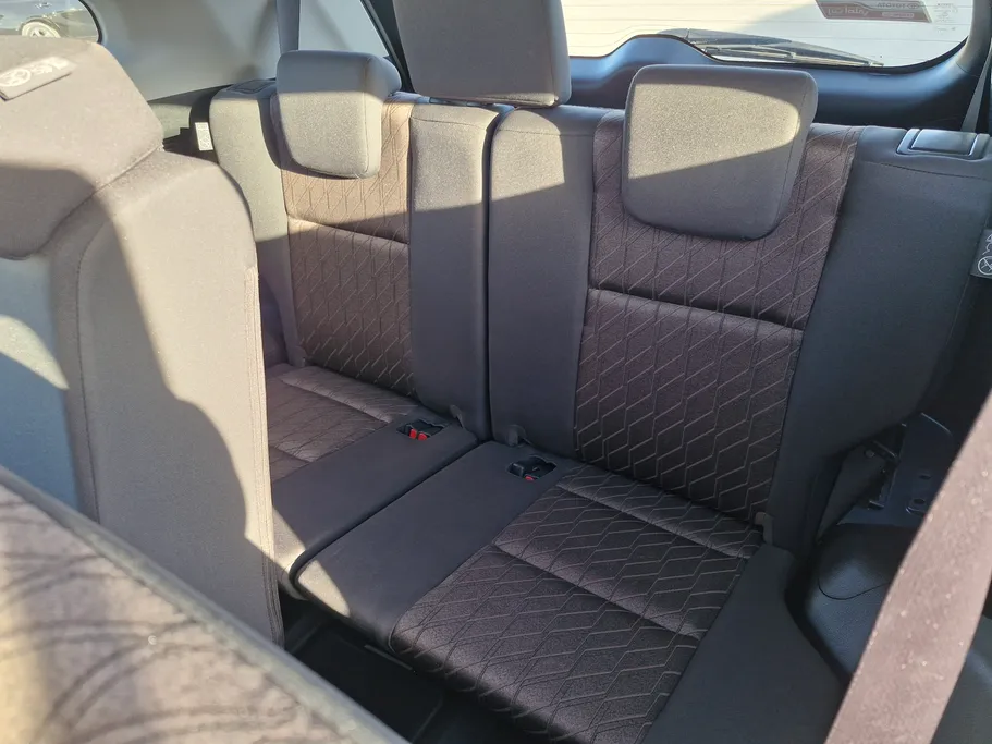 2024 Toyota Innova GL HEV 