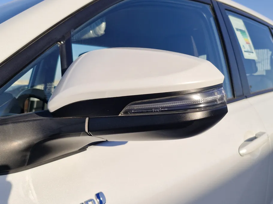 2024 Toyota Innova GL HEV 