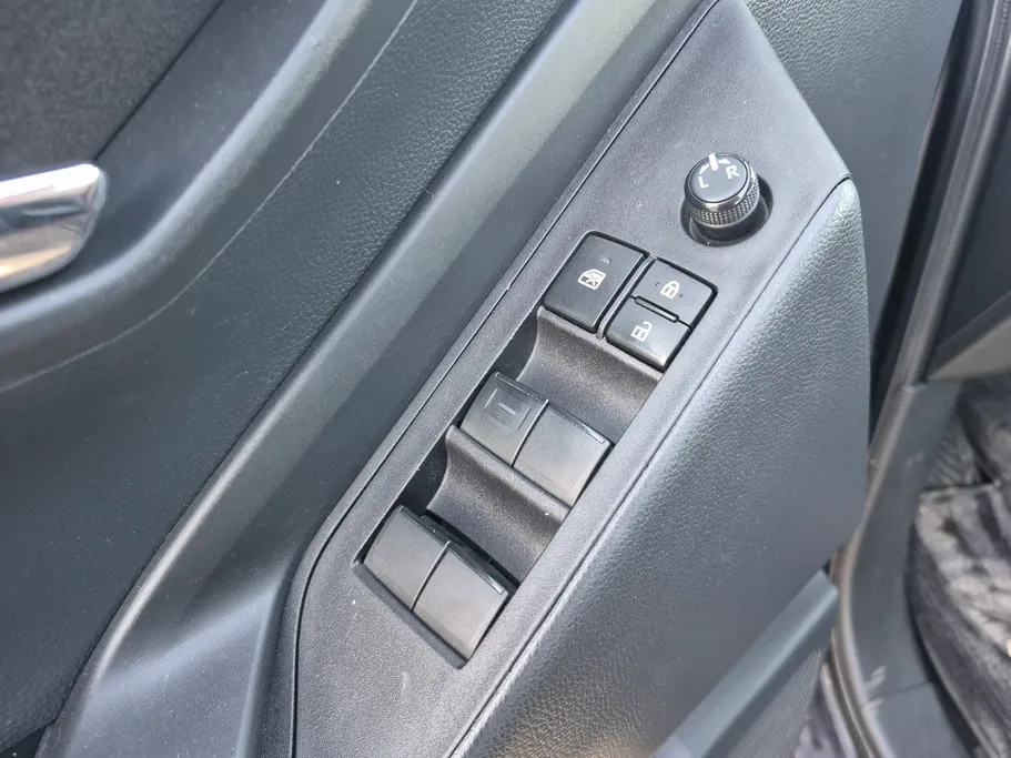 2024 Toyota Innova GL HEV 