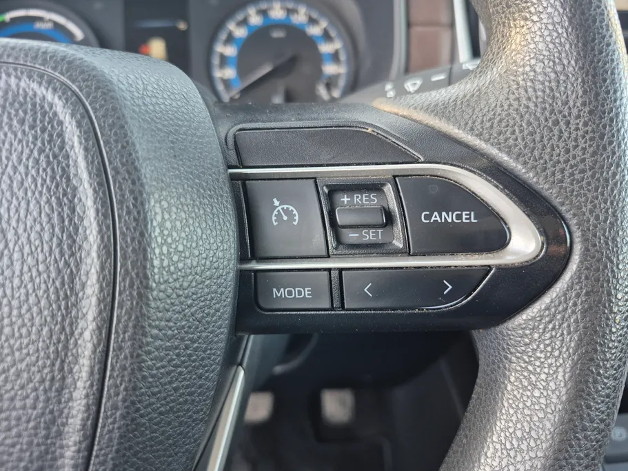 2024 Toyota Innova GL HEV 