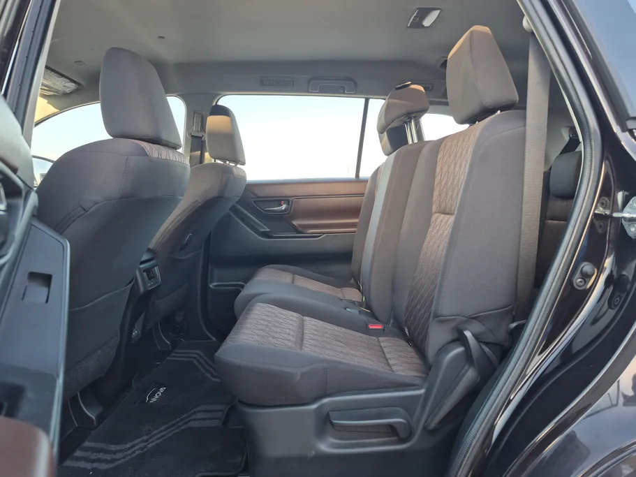 2024 Toyota Innova GL HEV 