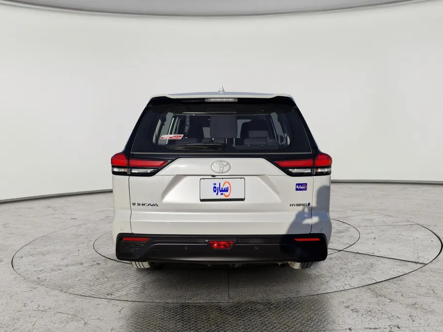2024 Toyota Innova GL HEV 