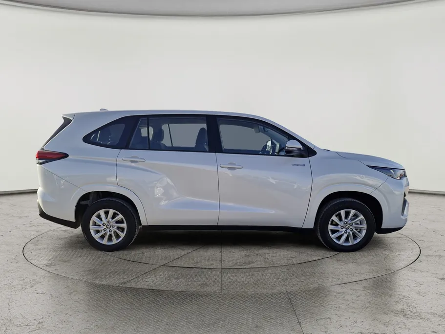 2024 Toyota Innova GL HEV 