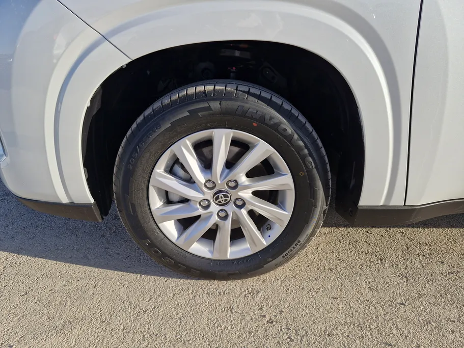 2024 Toyota Innova GL HEV 