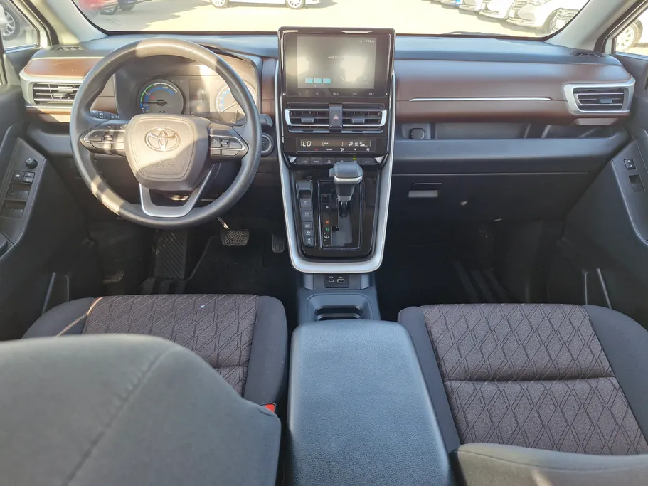 2024 Toyota Innova GL HEV 