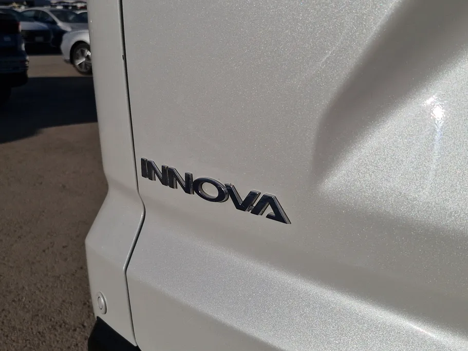 2024 Toyota Innova GL HEV 