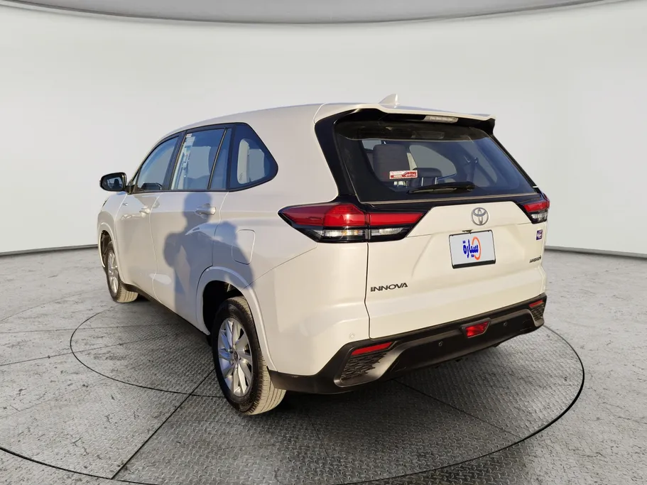 2024 Toyota Innova GL HEV 