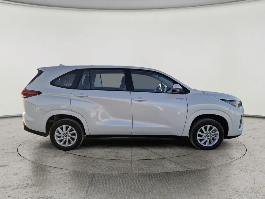 2024 Toyota Innova GL HEV 