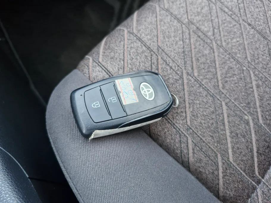 2024 Toyota Innova GL HEV 