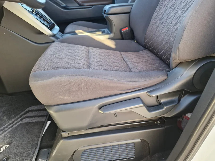 2024 Toyota Innova GL HEV 