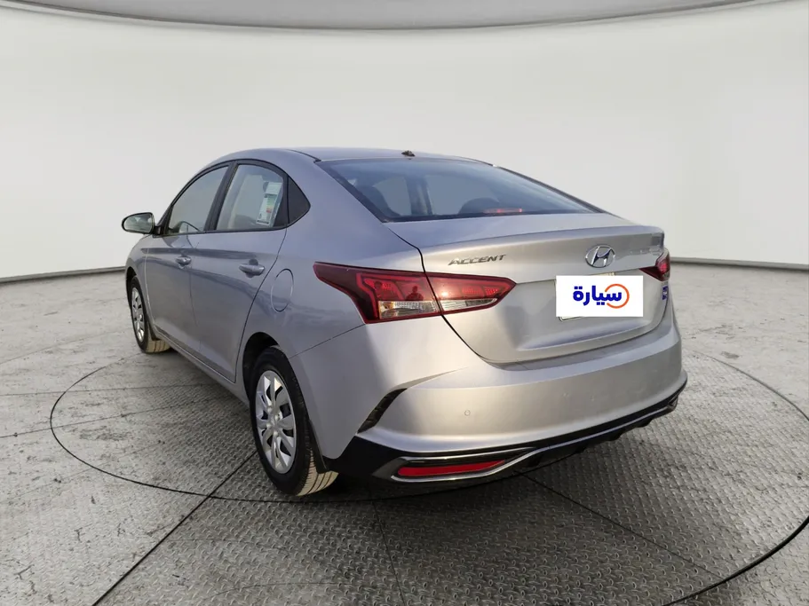 2022 هيونداي Accent سمارت 