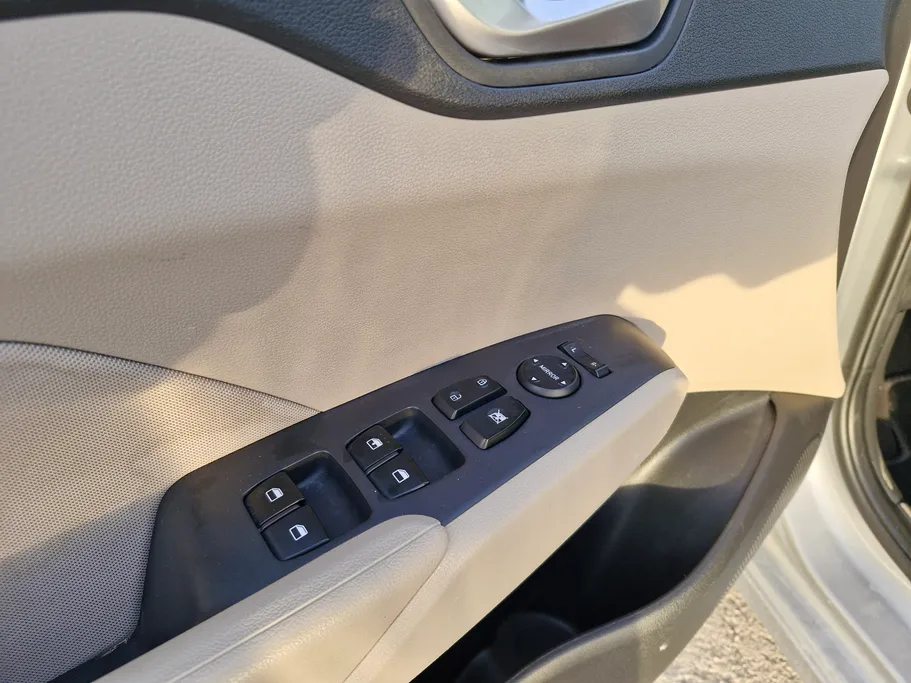 2022 هيونداي Accent سمارت 