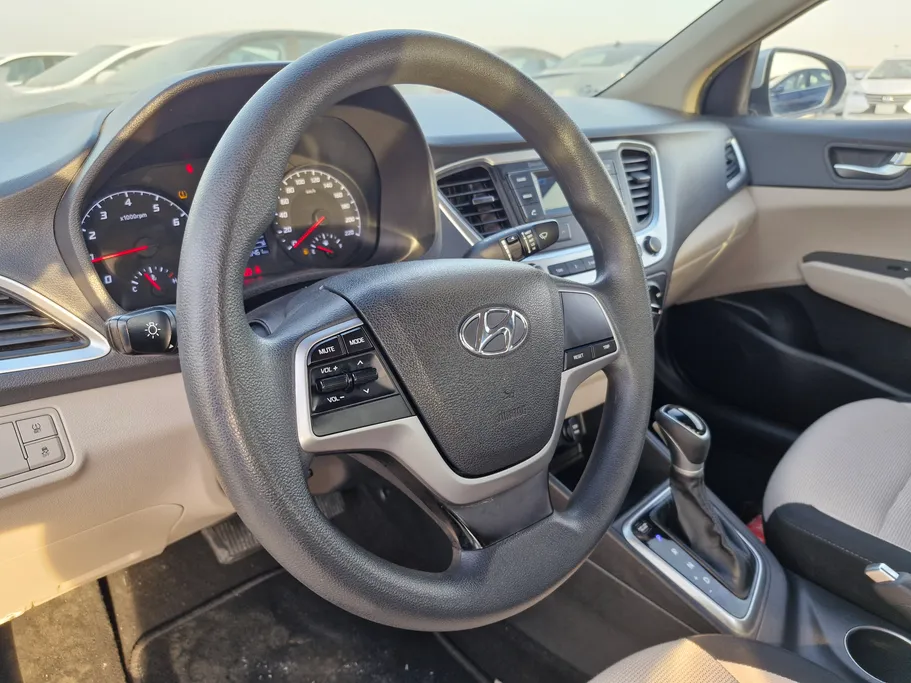 2022 هيونداي Accent سمارت 