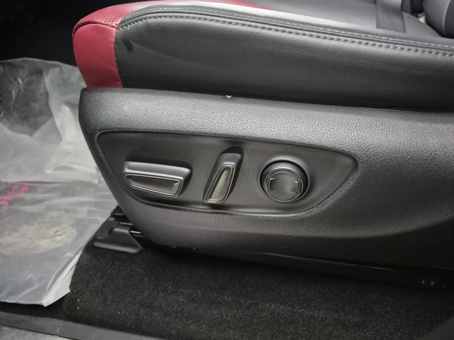 2024 Toyota Land Cruiser VXR 