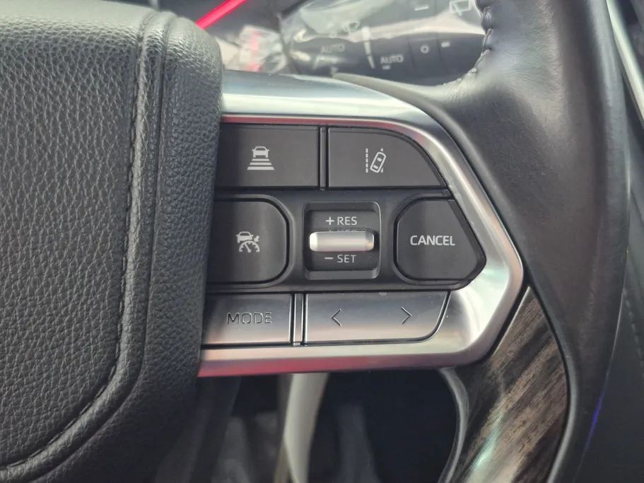 2024 Toyota Land Cruiser VXR 