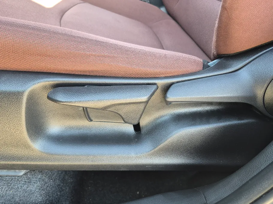 2023 Toyota Corolla Cross LE HEV 