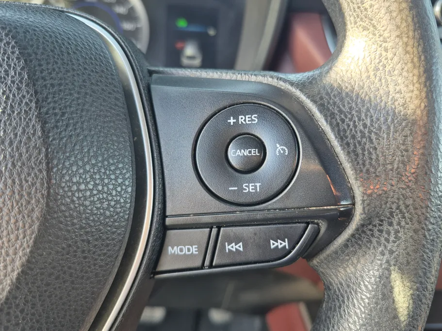 2023 Toyota Corolla Cross LE HEV 