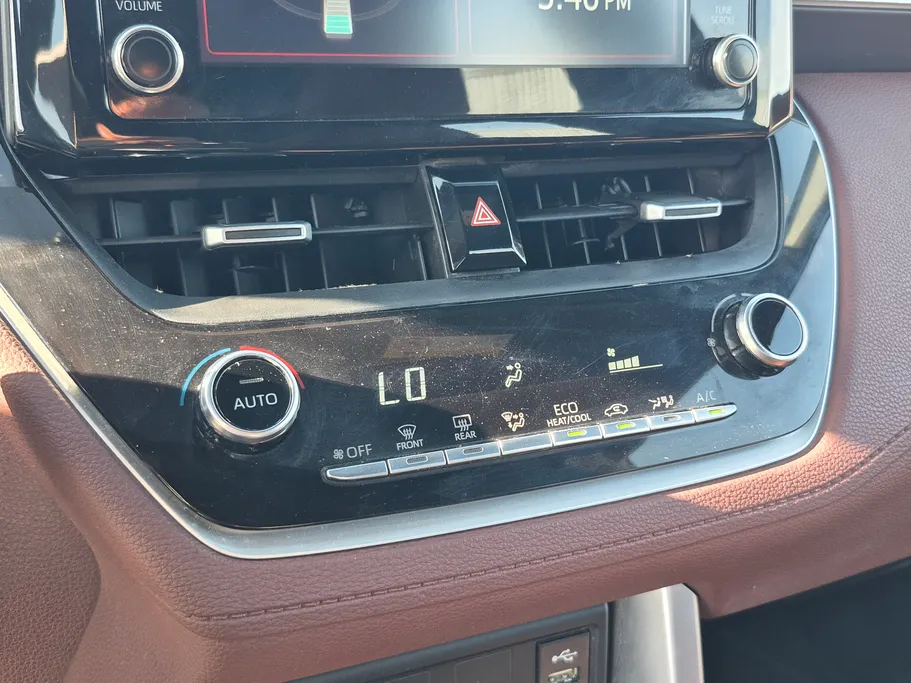 2023 Toyota Corolla Cross LE HEV 