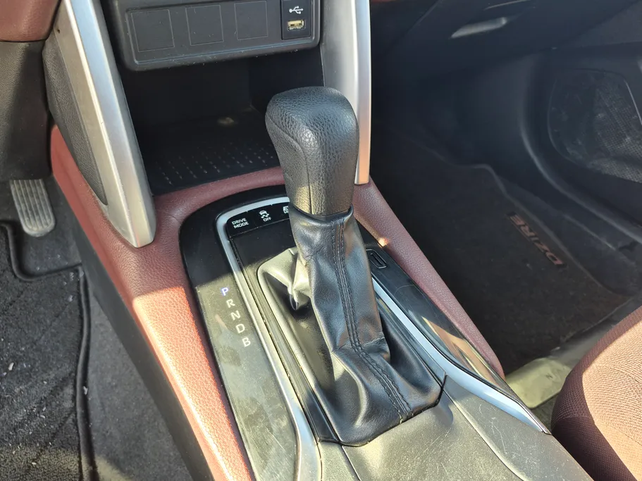 2023 Toyota Corolla Cross LE HEV 