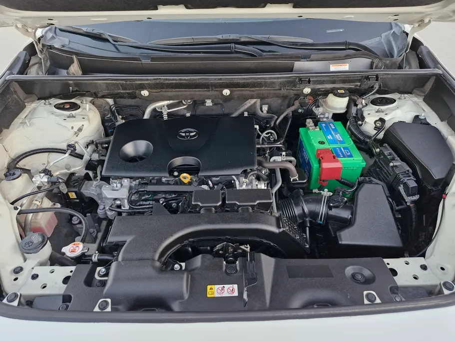 تويوتا راف فور LE 2021 