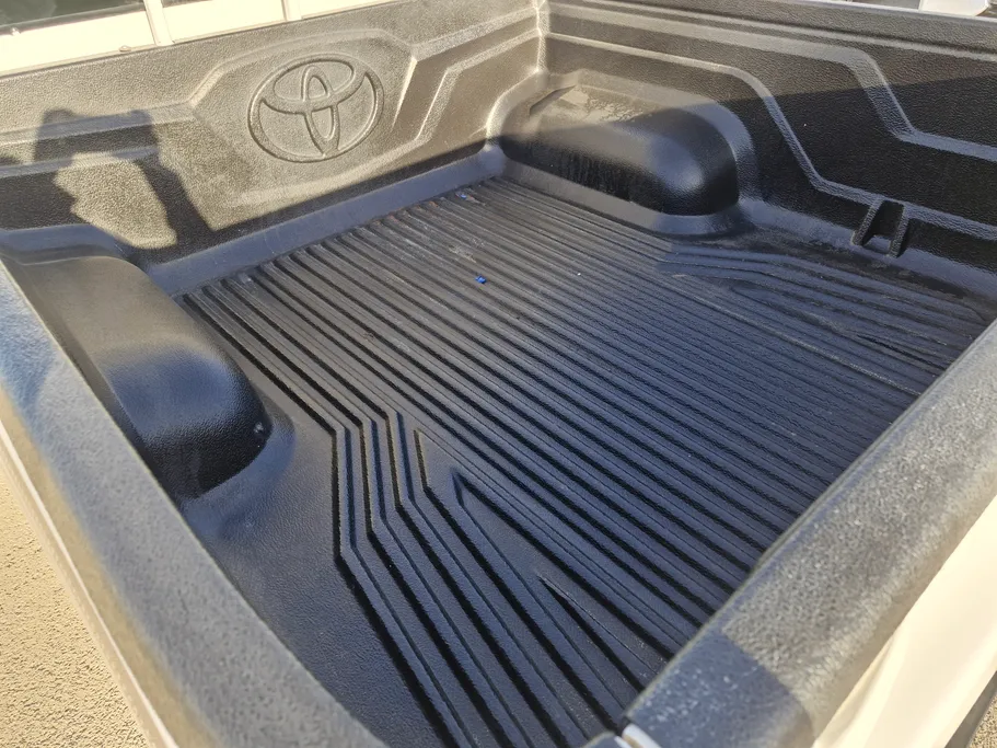 2022 Toyota Hilux GL 