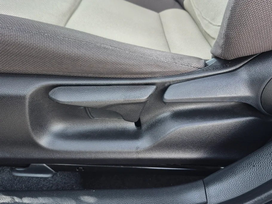 تويوتا كورولا XLI 2022 