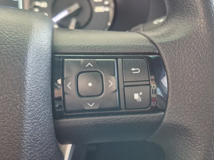 2025 Toyota Hilux SGLX 4X4 2.7L AT 