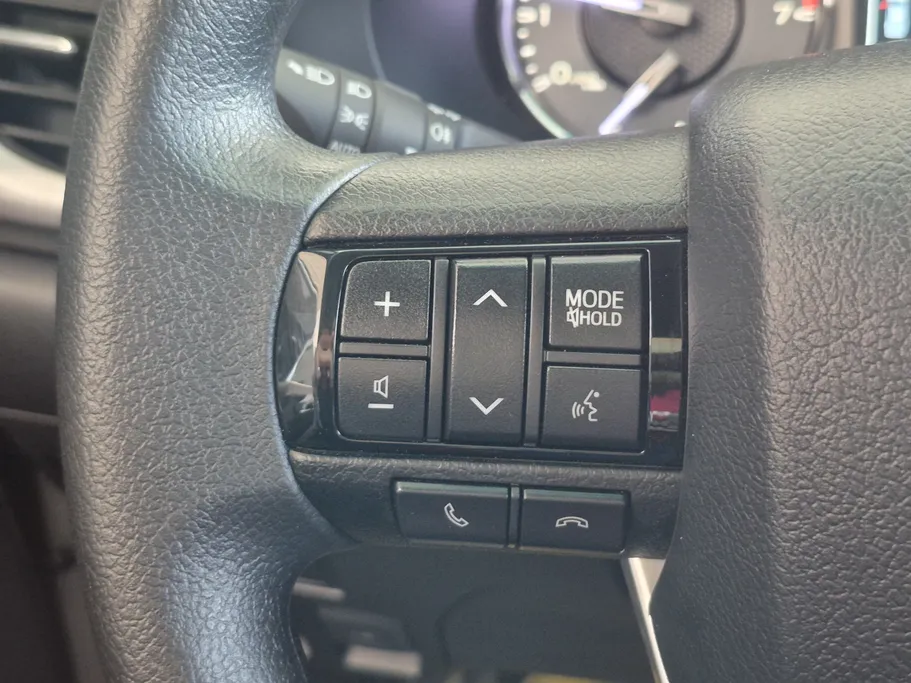 2025 Toyota Hilux SGLX 4X4 2.7L AT 