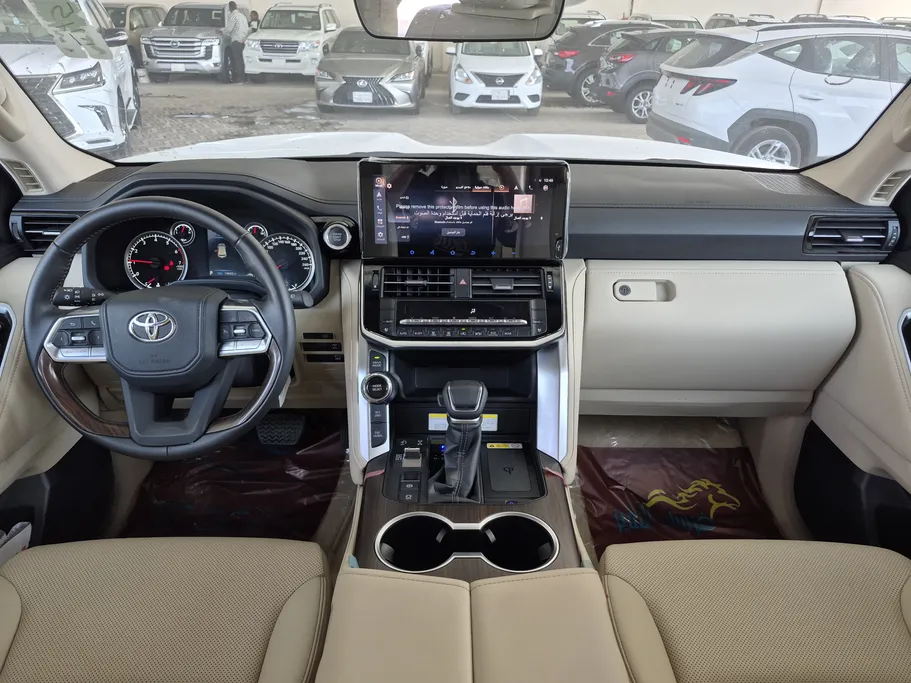 2024 Toyota Land Cruiser GXR4 