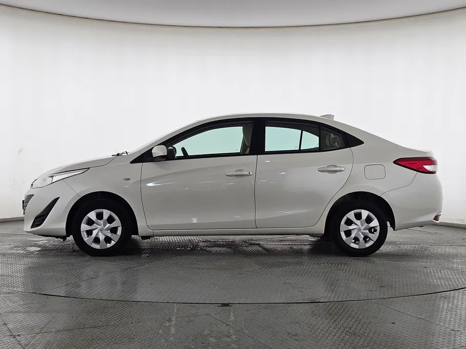 تويوتا يارس Y 2020 