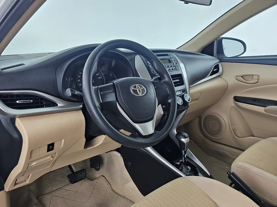 تويوتا يارس Y 2020 