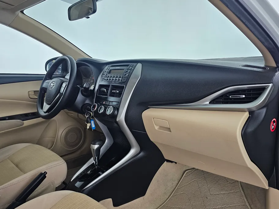 تويوتا يارس Y 2020 