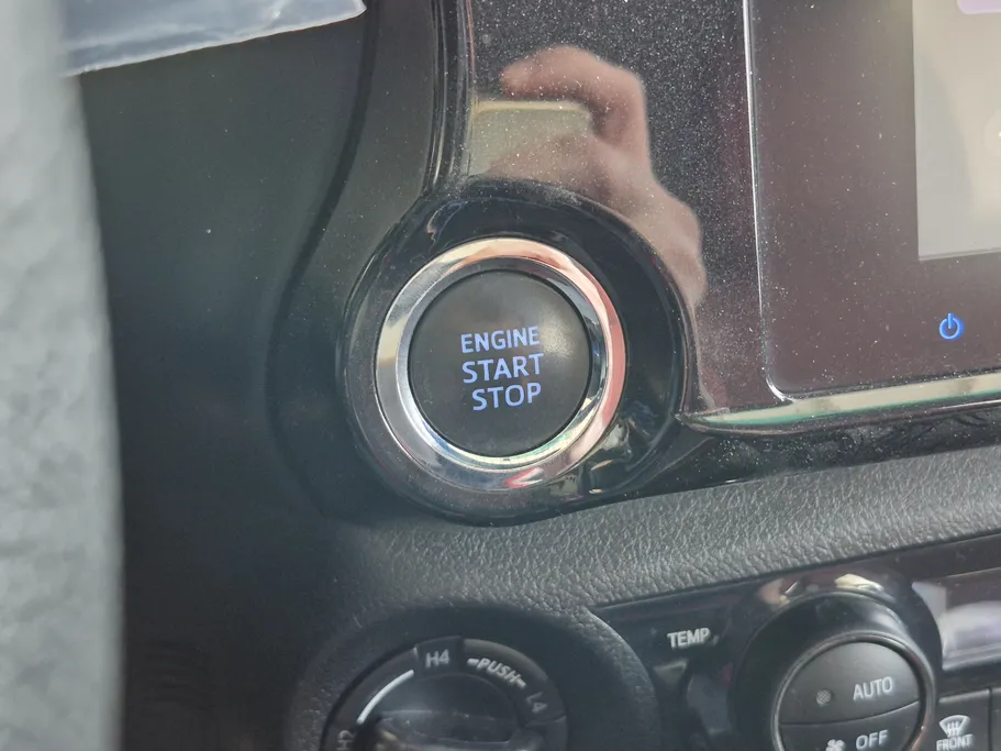 2024 Toyota Hilux SGLX 4X4 2.7L AT 