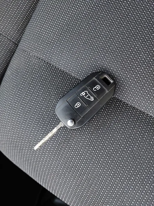 بيجو بارتنر Short van 2023 