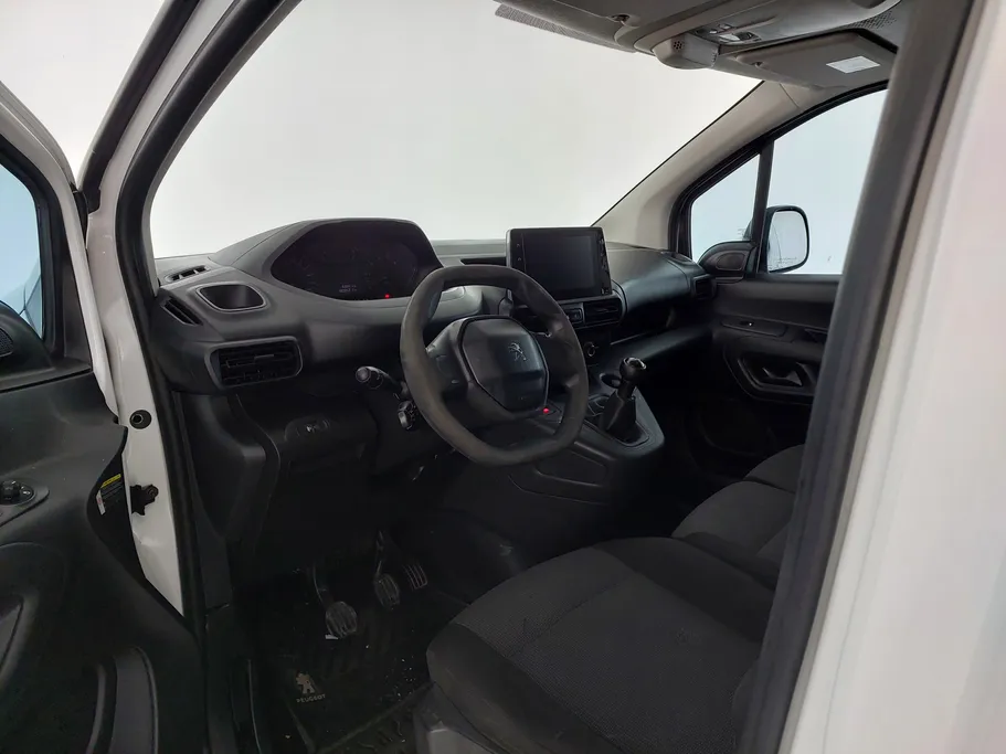 بيجو بارتنر Short van 2023 