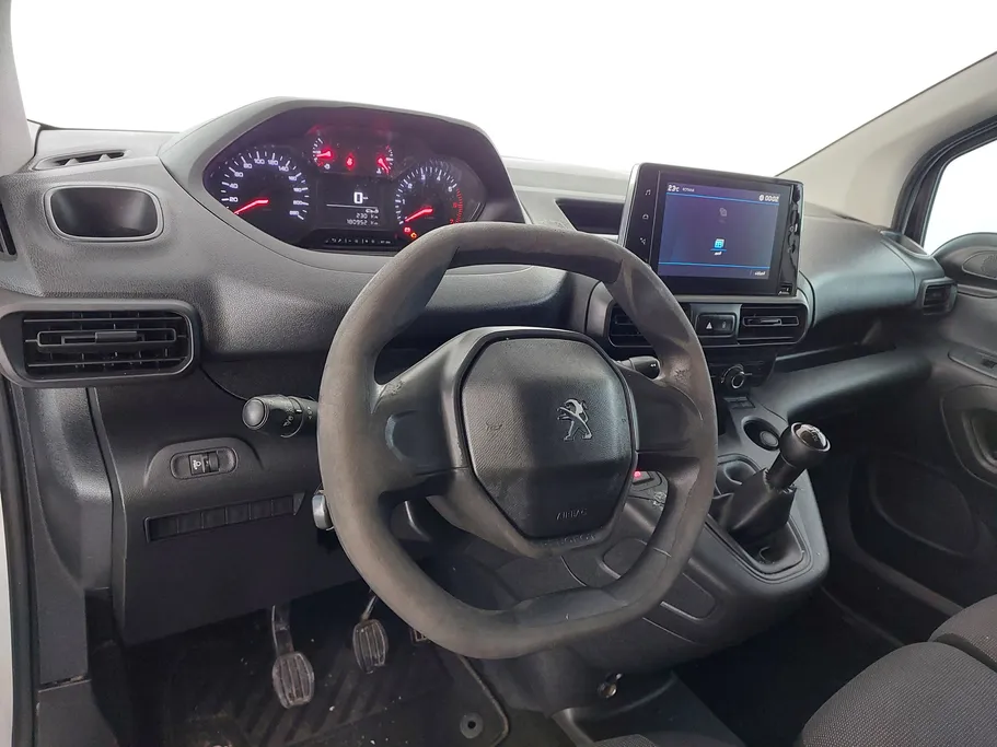 بيجو بارتنر Short van 2023 