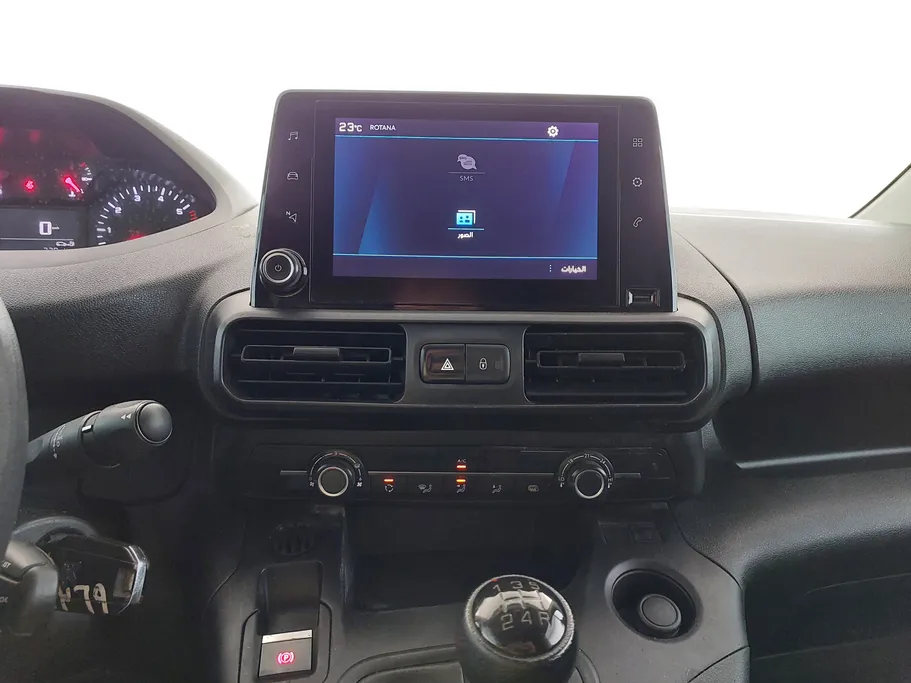 بيجو بارتنر Short van 2023 