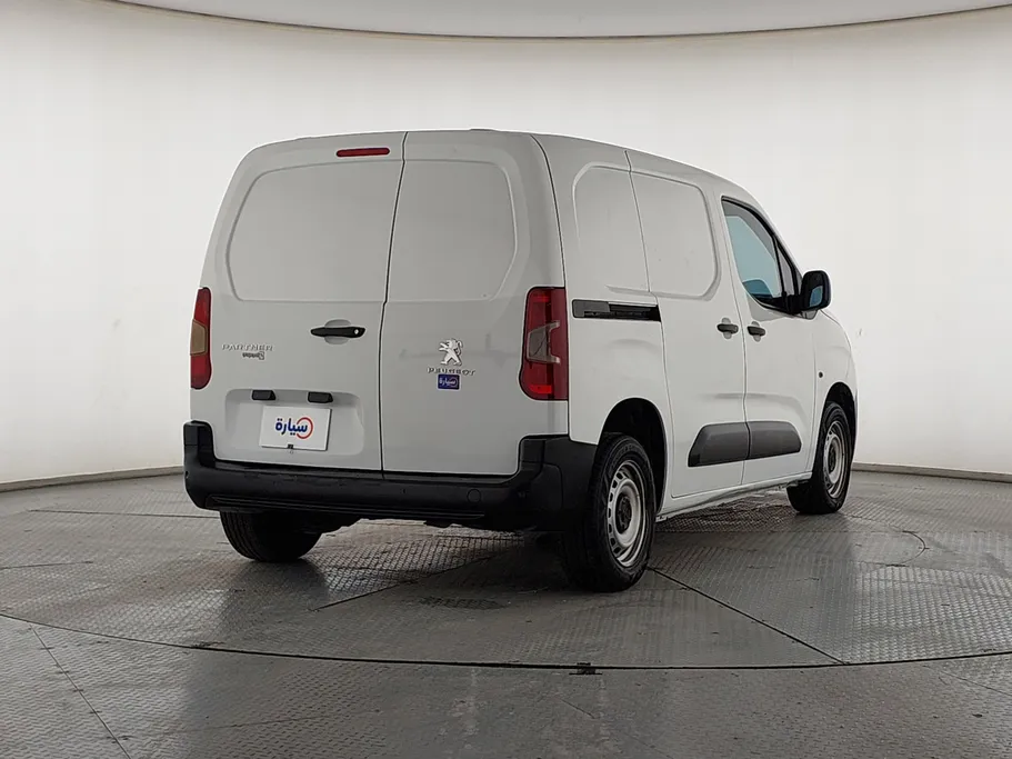 بيجو بارتنر Short van 2023 