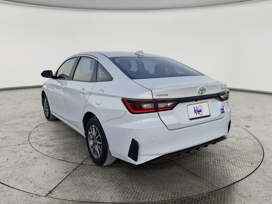 تويوتا يارس Y 2023 