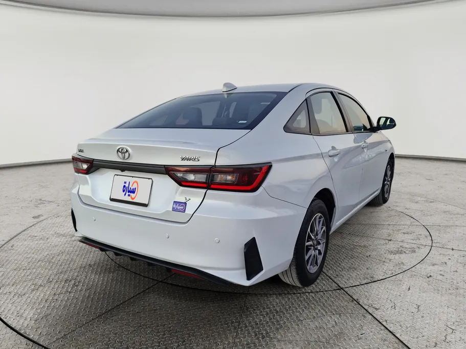 تويوتا يارس Y 2023 