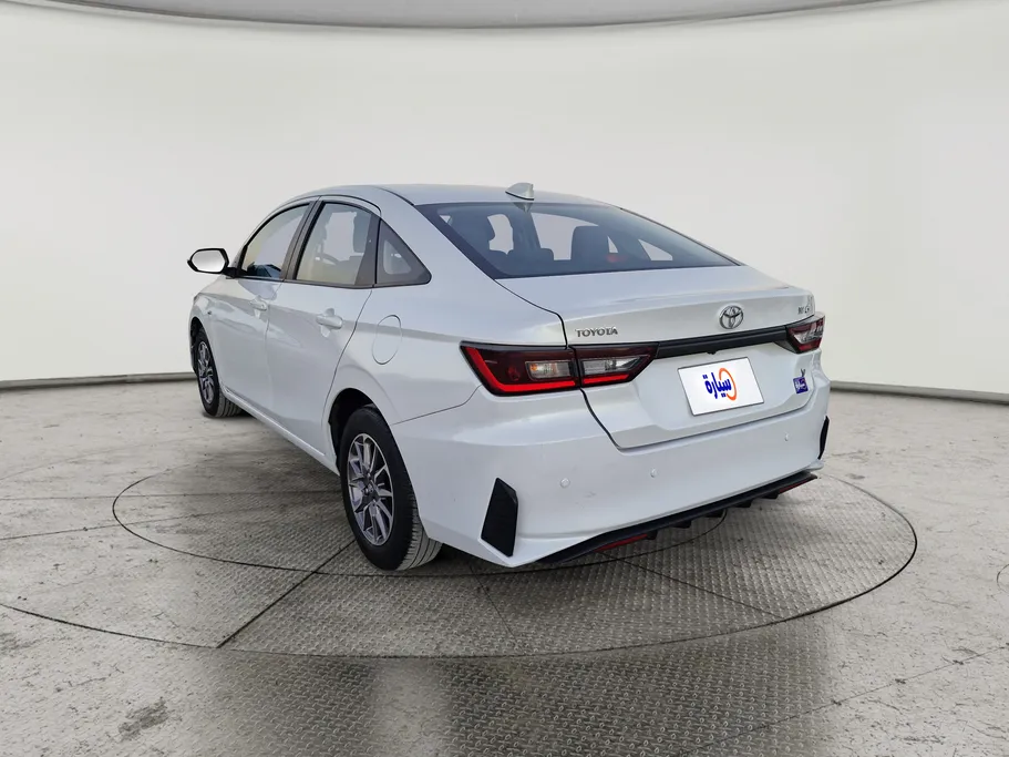 2023 Toyota Yaris  Y 