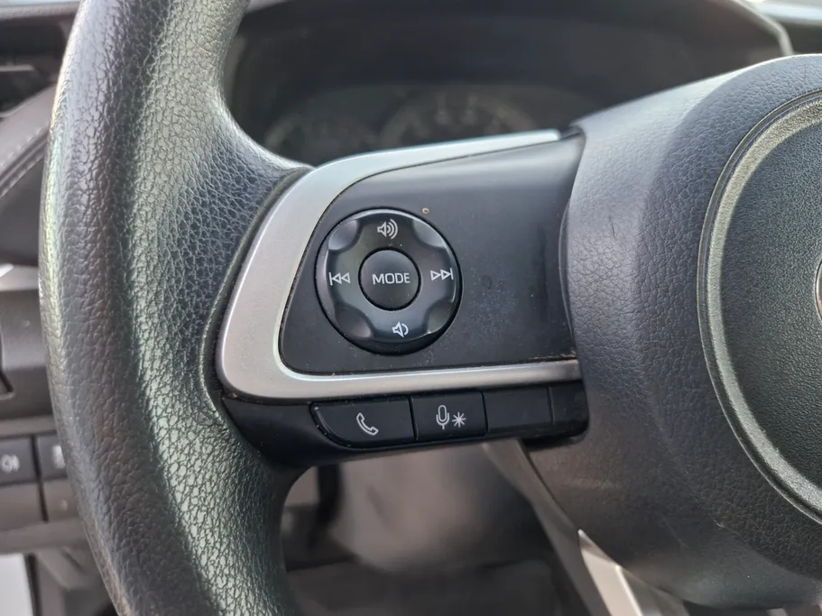 تويوتا يارس Y 2023 