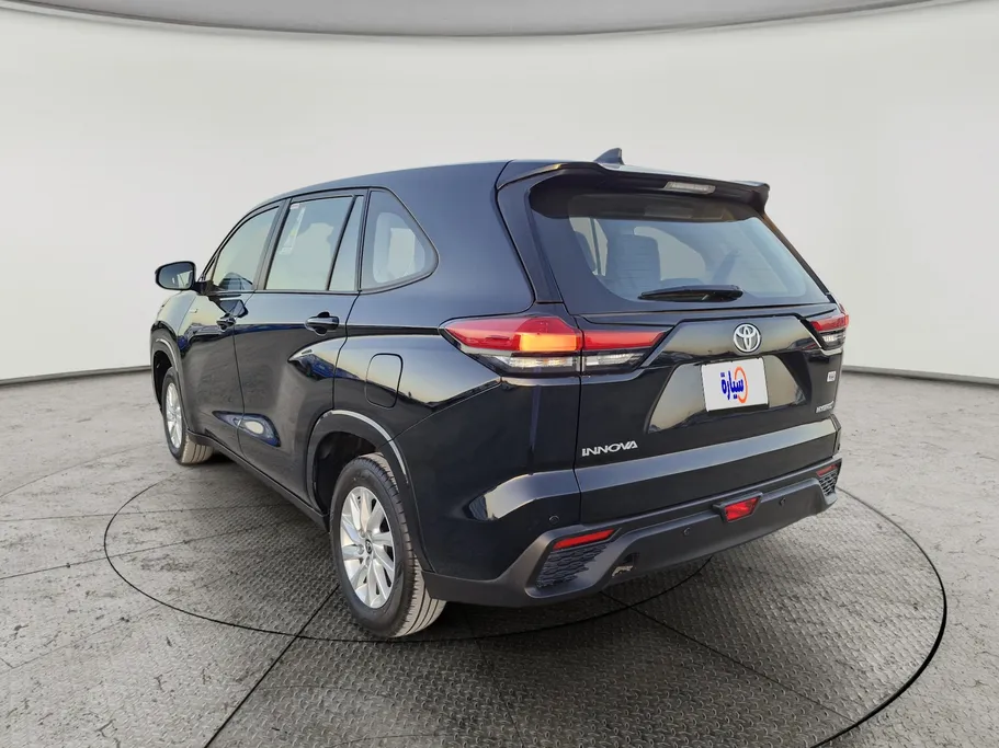 2024 Toyota Innova GL HEV 